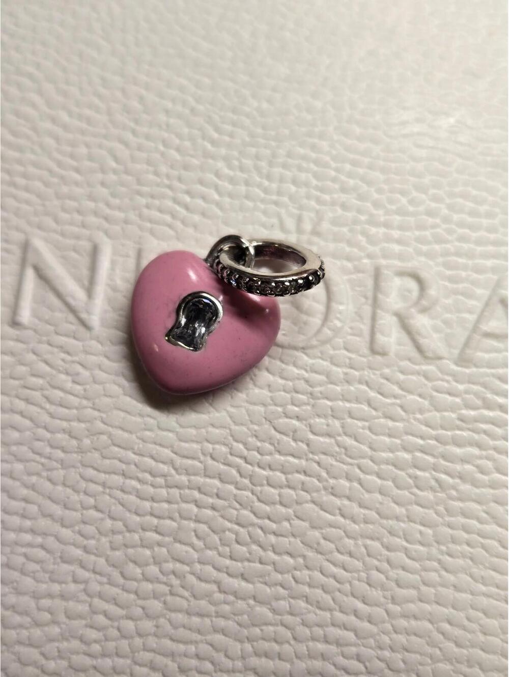 Pandora s925 ale heart
